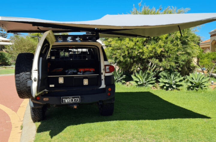 Destination4wd freestanding awning FJ 1024x576 1