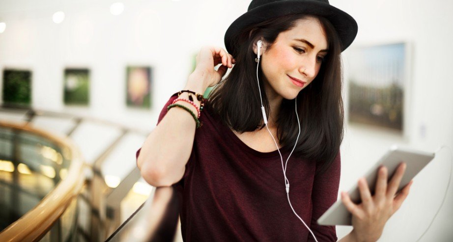 Latest Music News and Artist Updates: Songs, Tours, Albums and Artist Buzz