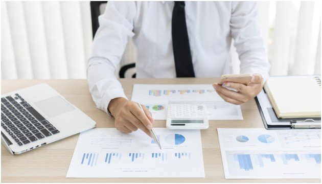 Renegotiate Vendor Contracts Like a Routine Habit